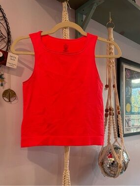 Anthropologie Ribbed Day Glow Neon Hot Pink Spandex Yoga Crop Top